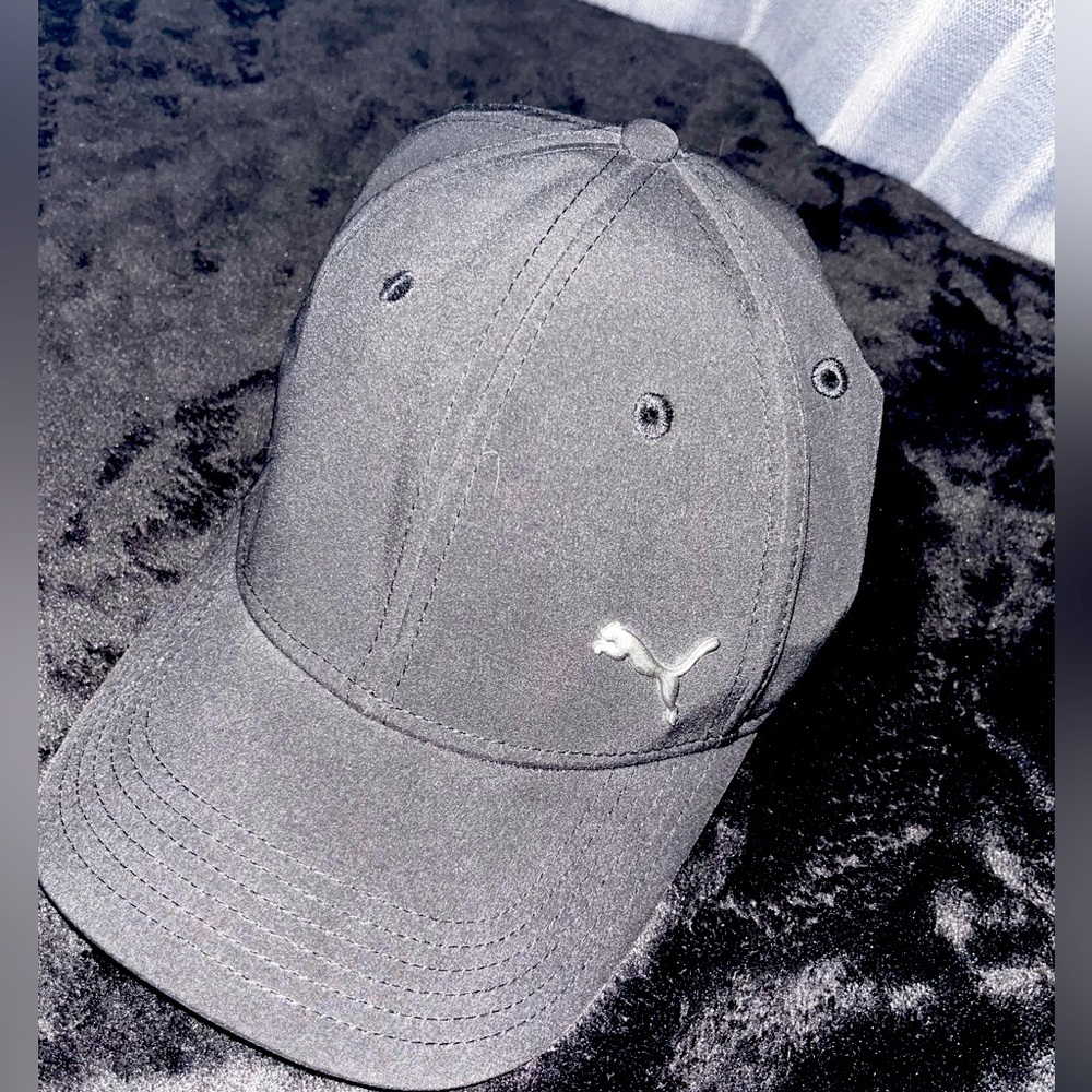 Black puma hat